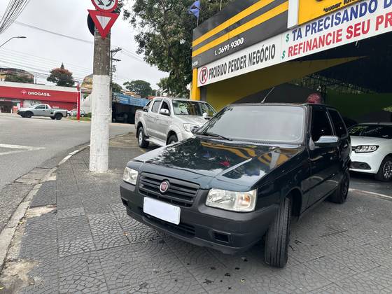 FIAT UNO 1.0 MPI MILLE FIRE ECONOMY 8V FLEX 2P MANUAL FIAT UNO 1.0 MPI MILLE FIRE ECONOMY 8V FLEX 2P MANUAL